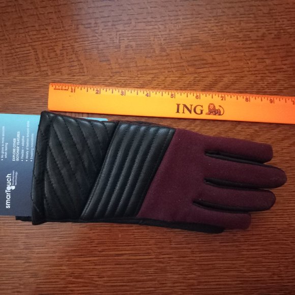 NWT Women's Isotoner SmarTouch Gloves Burgundy Red (HENNA) & Black– size L/XL - Picture 5 of 8